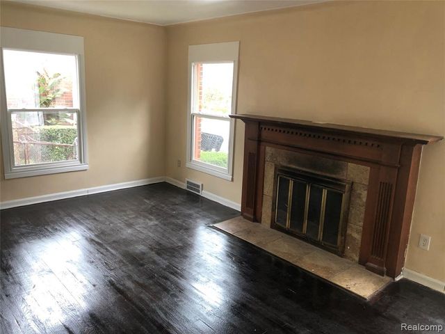 18233 Rutherford Street, Detroit, MI 48235