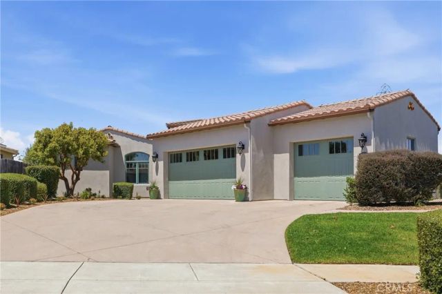 1935 Vista Del Pueblo, Nipomo, CA 93444
