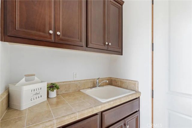 1935 Vista Del Pueblo, Nipomo, CA 93444