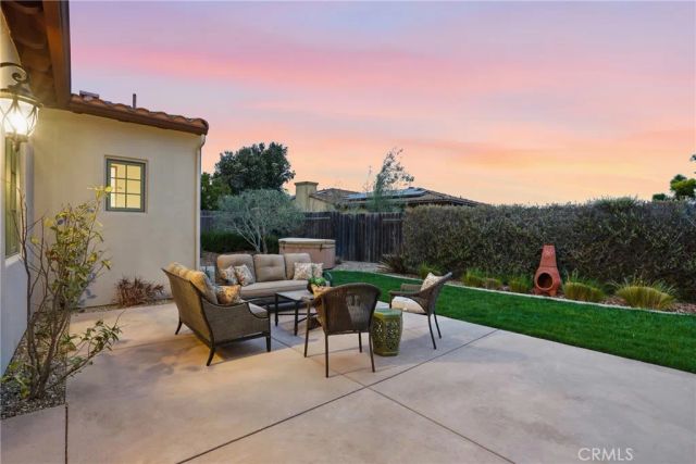 1935 Vista Del Pueblo, Nipomo, CA 93444