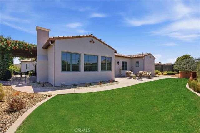 1935 Vista Del Pueblo, Nipomo, CA 93444