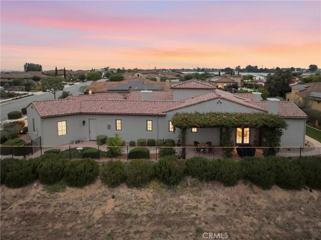 1935 Vista Del Pueblo, Nipomo, CA 93444