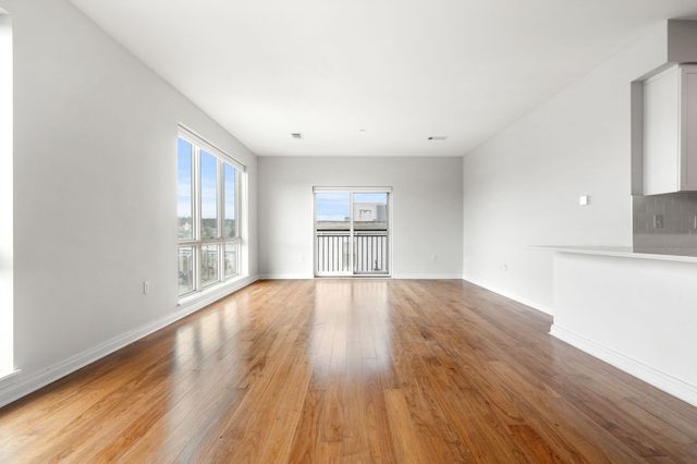 3531 Washington Street 327, Boston, MA 02130