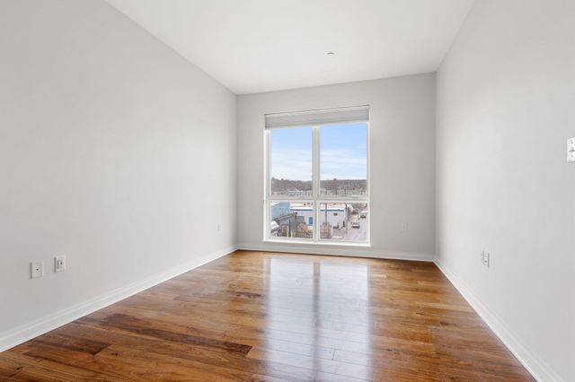 3531 Washington Street 327, Boston, MA 02130