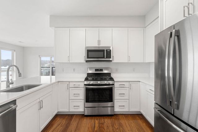 3531 Washington Street 327, Boston, MA 02130