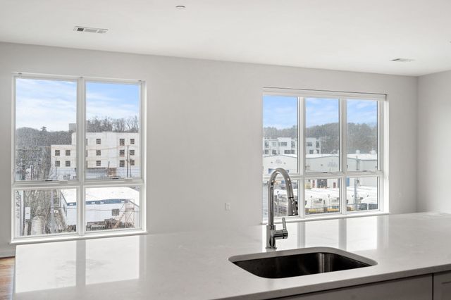 3531 Washington Street 327, Boston, MA 02130