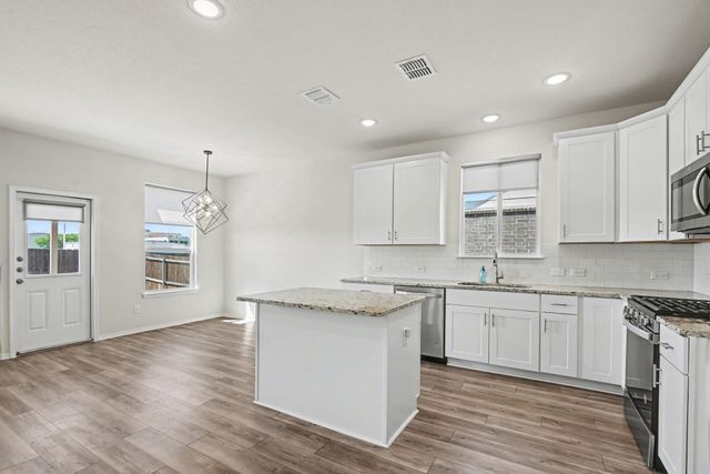 1128 Timberhurst Trail, Fort Worth, TX 76131