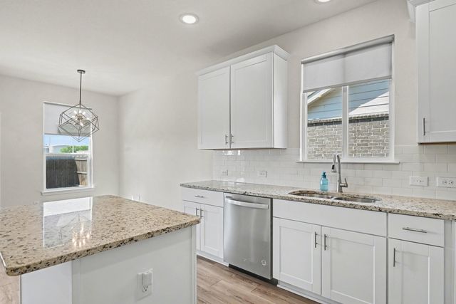 1128 Timberhurst Trail, Fort Worth, TX 76131