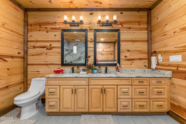 2028 Smoky Cove Road, Sevierville, TN 37876