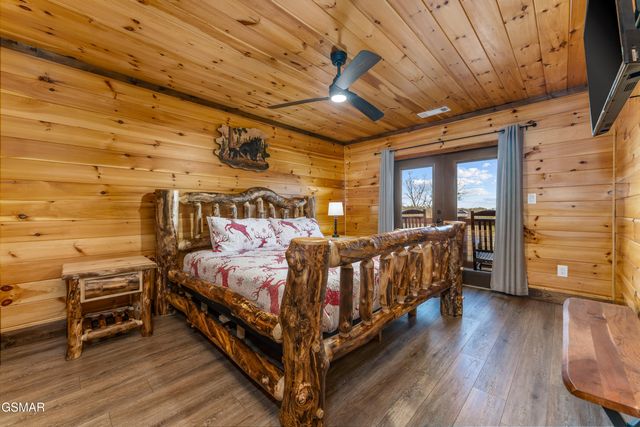 2028 Smoky Cove Road, Sevierville, TN 37876