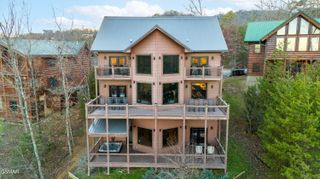 2028 Smoky Cove Road, Sevierville, TN 37876