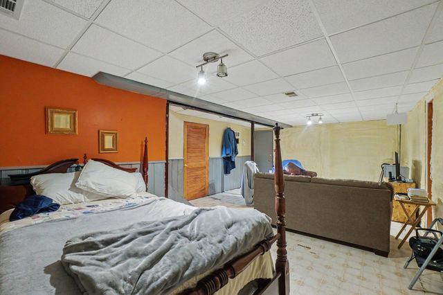 5114 N 49TH Street, Omaha, NE 68104