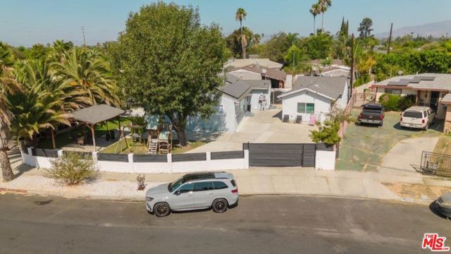 9620 Woodale Avenue, Arleta (los Angeles), CA 91331