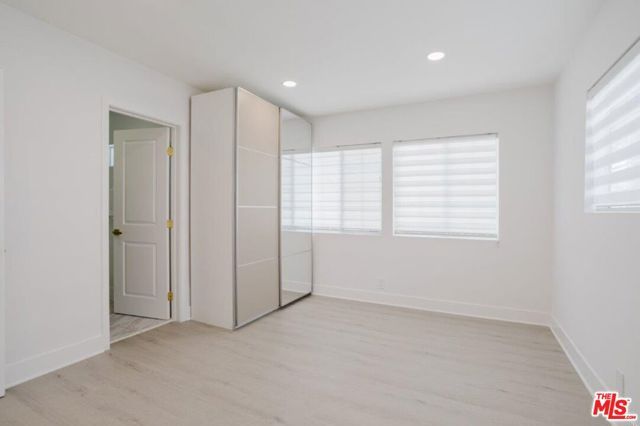 9620 Woodale Avenue, Arleta (los Angeles), CA 91331