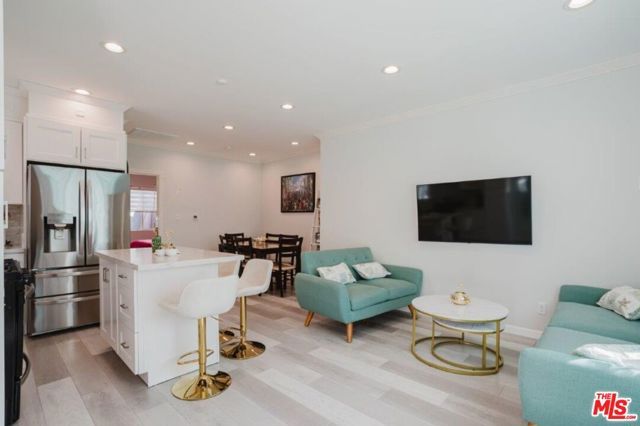 9620 Woodale Avenue, Arleta (los Angeles), CA 91331