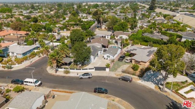 9620 Woodale Avenue, Arleta (los Angeles), CA 91331