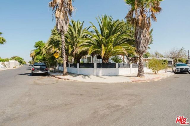 9620 Woodale Avenue, Arleta (los Angeles), CA 91331