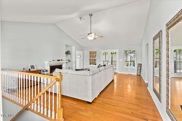107 Lee Carter Drive, Johnson City, TN 37601