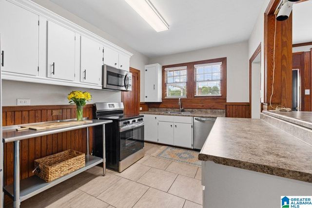 306 5TH AVENUE E, Oneonta, AL 35121