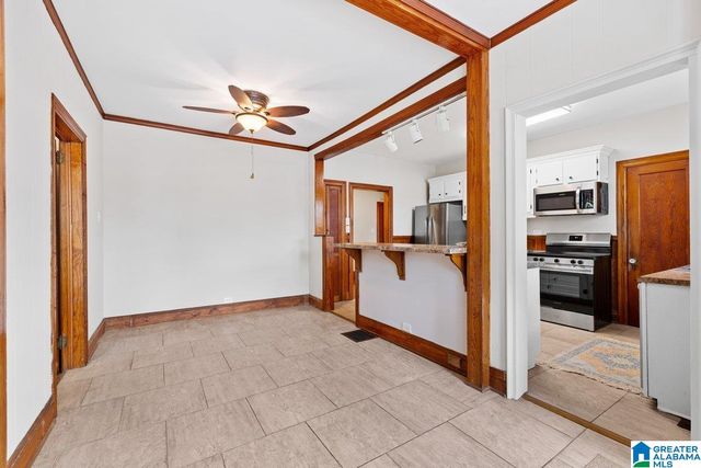 306 5TH AVENUE E, Oneonta, AL 35121