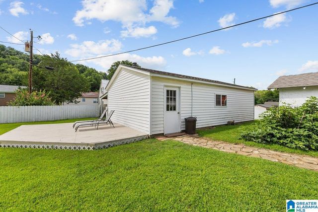 306 5TH AVENUE E, Oneonta, AL 35121