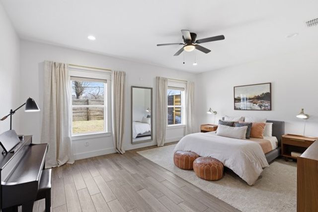 3247 Darvany Drive, Dallas, TX 75220
