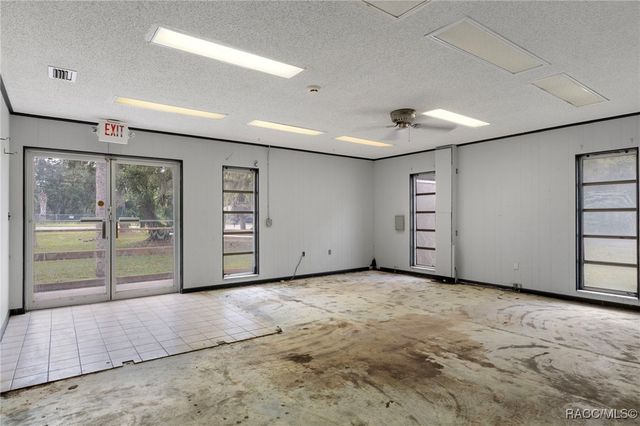 377 Highway 40 W, Inglis, FL 34449