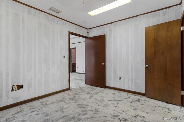 377 Highway 40 W, Inglis, FL 34449