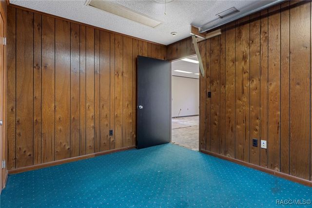 377 Highway 40 W, Inglis, FL 34449