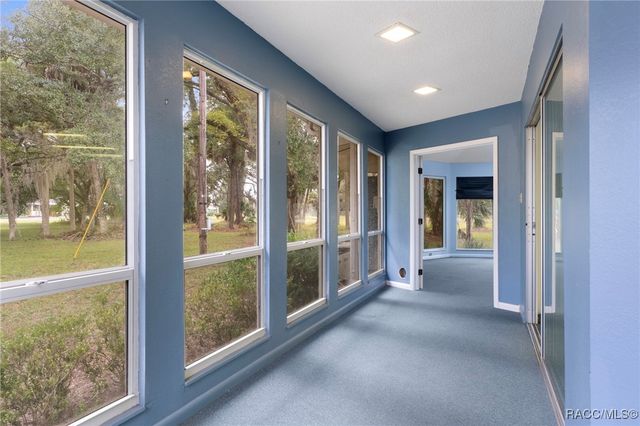 377 Highway 40 W, Inglis, FL 34449