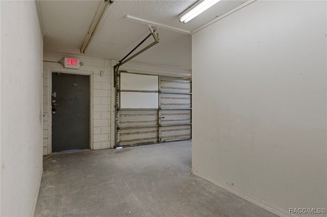 377 Highway 40 W, Inglis, FL 34449