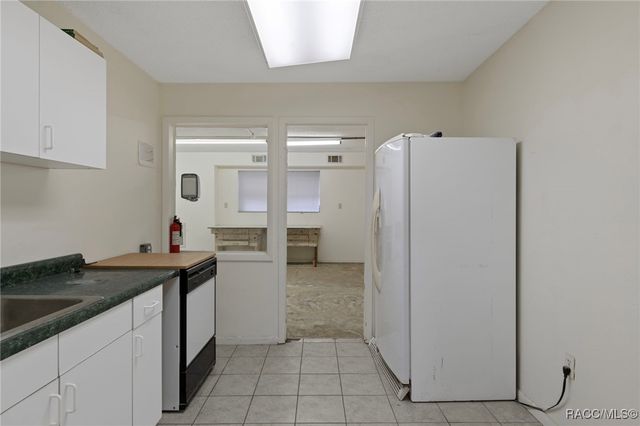 377 Highway 40 W, Inglis, FL 34449