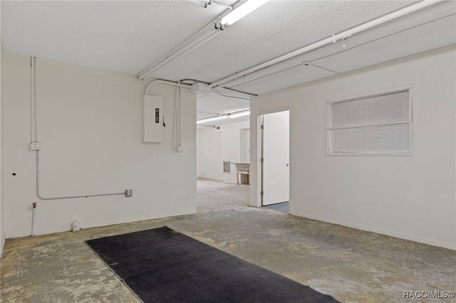 377 Highway 40 W, Inglis, FL 34449