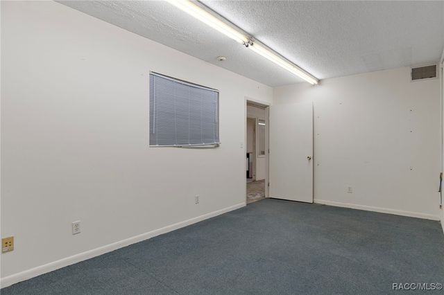 377 Highway 40 W, Inglis, FL 34449