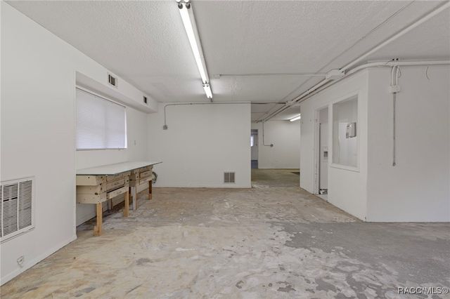 377 Highway 40 W, Inglis, FL 34449