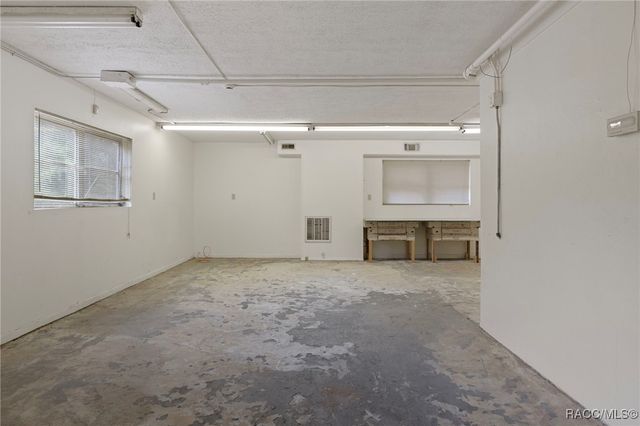 377 Highway 40 W, Inglis, FL 34449