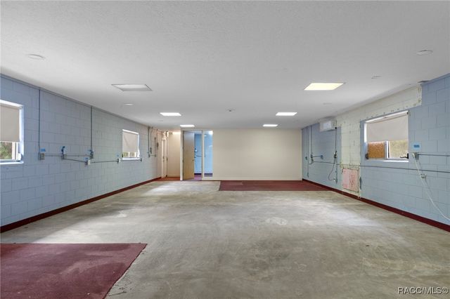 377 Highway 40 W, Inglis, FL 34449