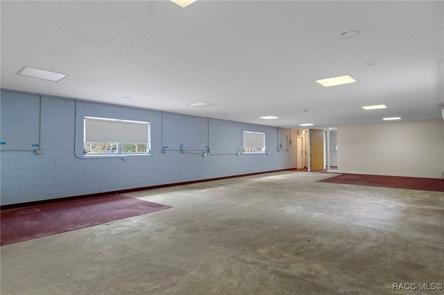 377 Highway 40 W, Inglis, FL 34449