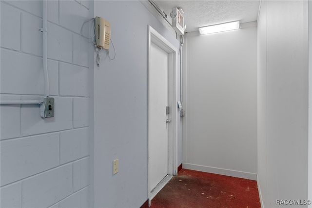 377 Highway 40 W, Inglis, FL 34449