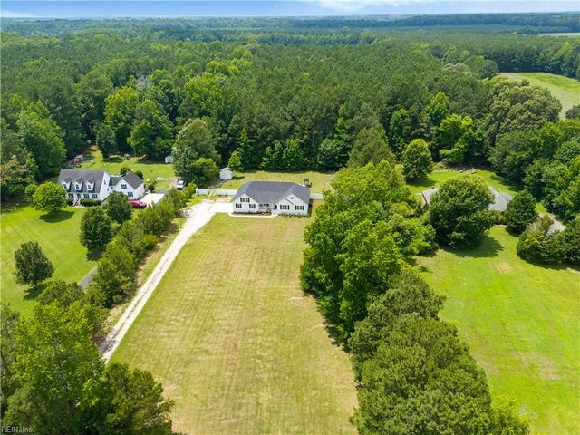1124 Saint Brides RD W, Chesapeake, VA 23322