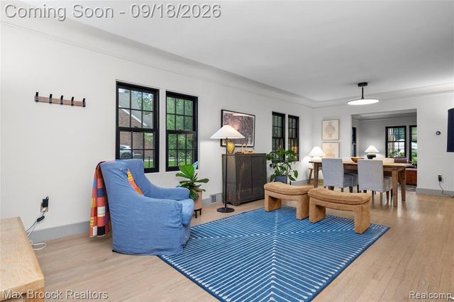 601 Catalpa Drive, Royal Oak, MI 48067