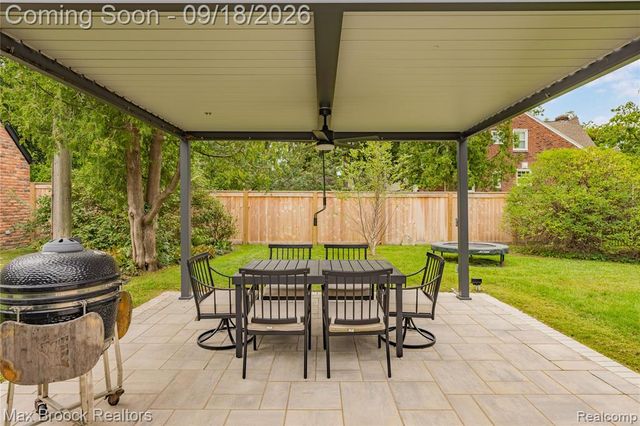 601 Catalpa Drive, Royal Oak, MI 48067
