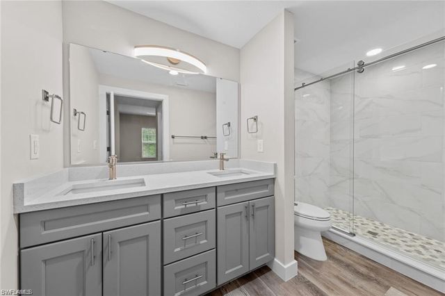 8423 Bernwood Cove LOOP # 405, Fort Myers, FL 33966