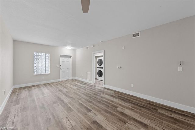 8423 Bernwood Cove LOOP # 405, Fort Myers, FL 33966