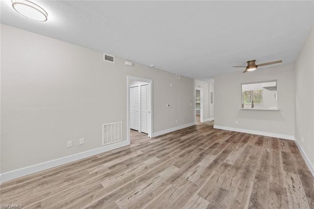 8423 Bernwood Cove LOOP # 405, Fort Myers, FL 33966