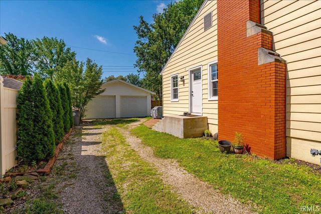 2413 Bellemeade Avenue, Evansville, IN 47714