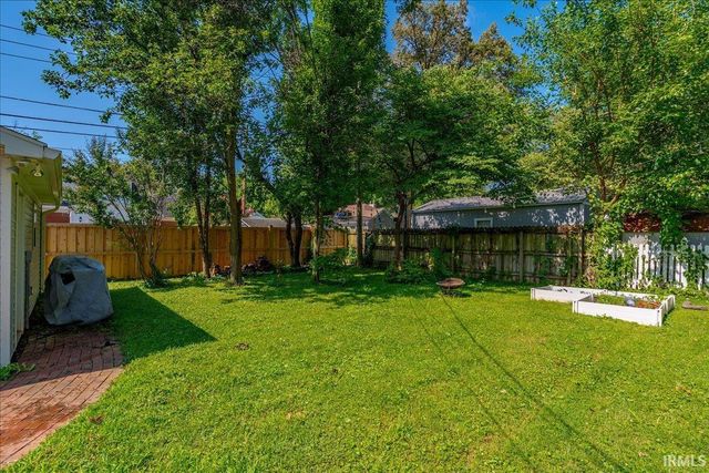 2413 Bellemeade Avenue, Evansville, IN 47714