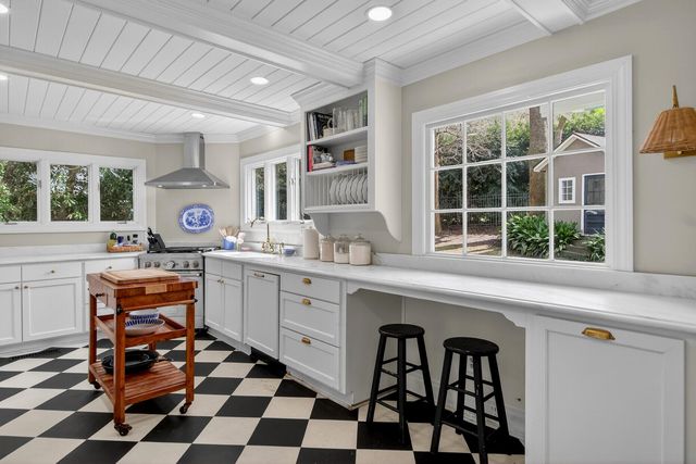 104 Dukes Court, Summerville, SC 29483