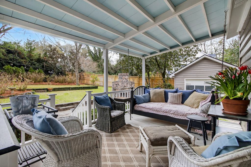 Image 44 of property listing at 104 Dukes Court, Summerville, SC 29483