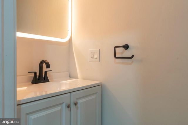 2250 N 2ND ST, Philadelphia, PA 19133